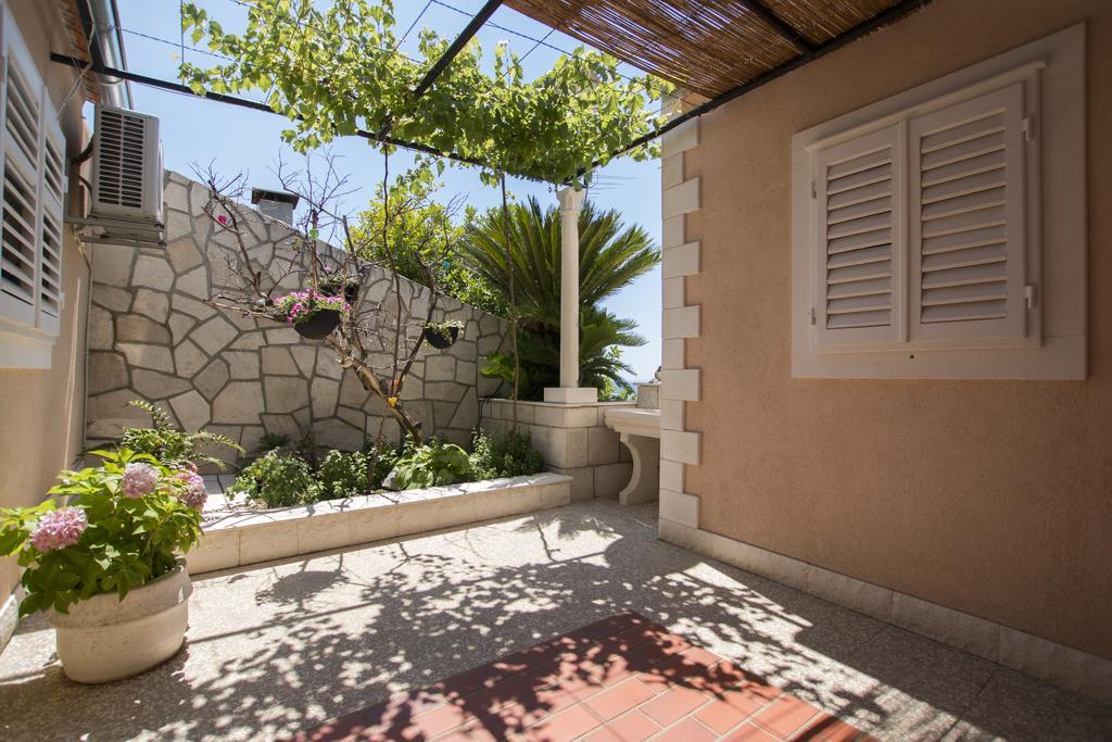 Radovcic Apartments And Rooms Trsteno Dış mekan fotoğraf