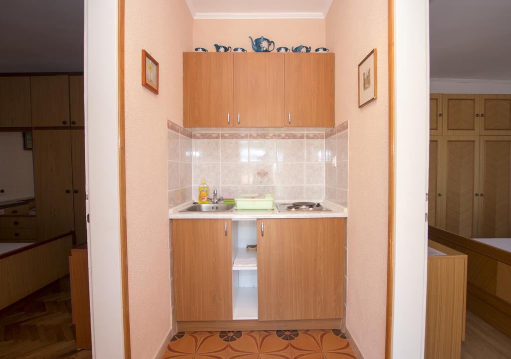 Radovcic Apartments And Rooms Trsteno Dış mekan fotoğraf