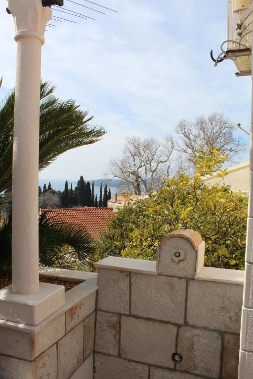 Radovcic Apartments And Rooms Trsteno Dış mekan fotoğraf